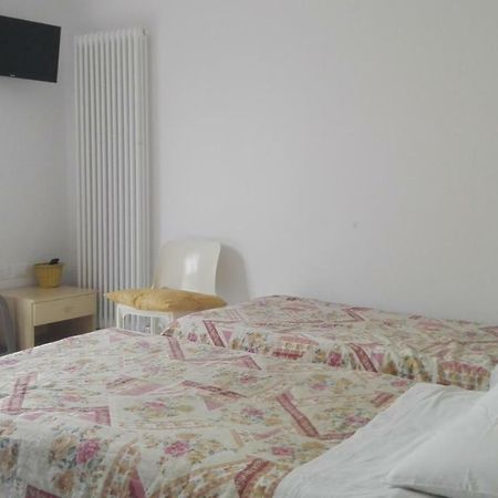 Residence Ambra Riva del Garda Exterior foto
