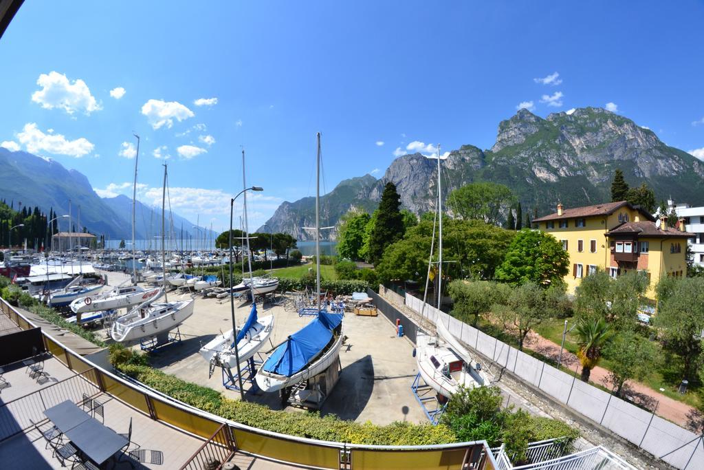 Residence Ambra Riva del Garda Exterior foto