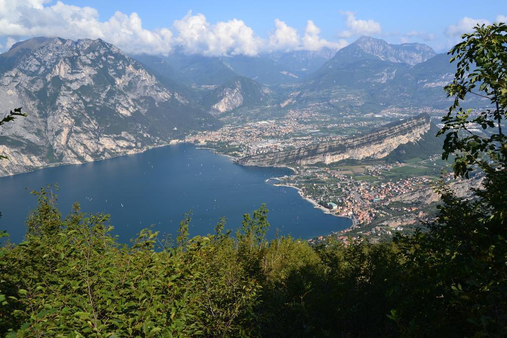 Residence Ambra Riva del Garda Exterior foto