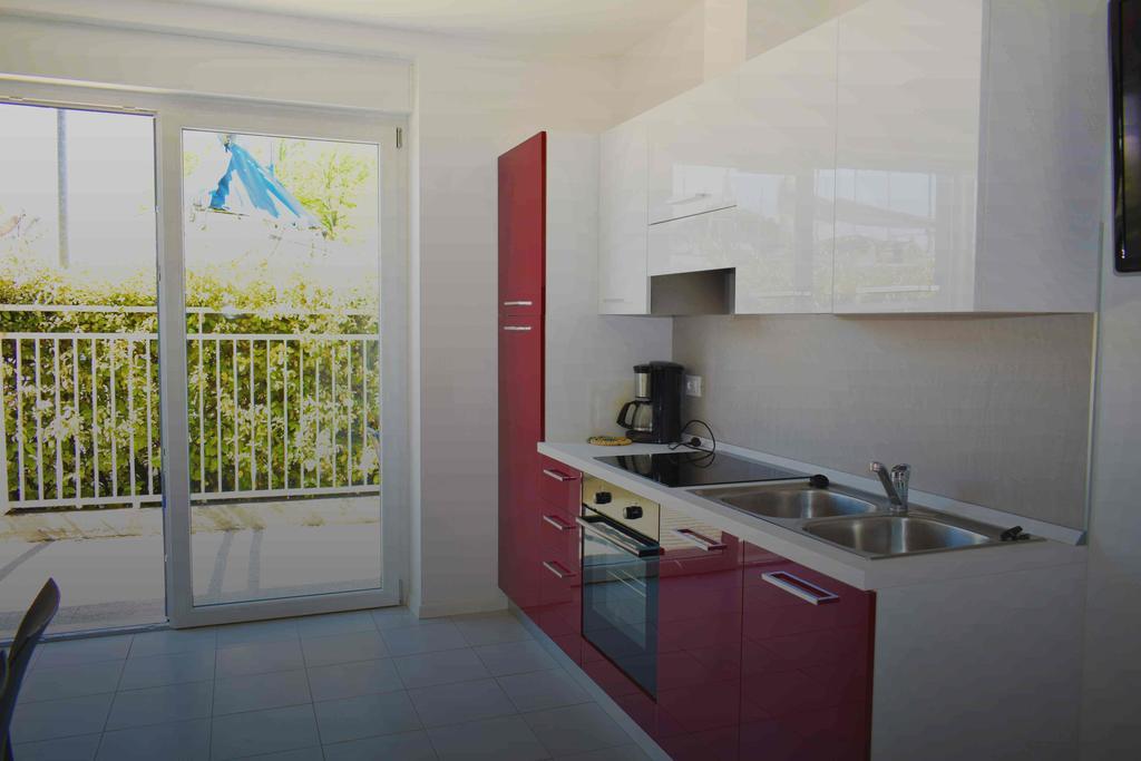 Residence Ambra Riva del Garda Exterior foto